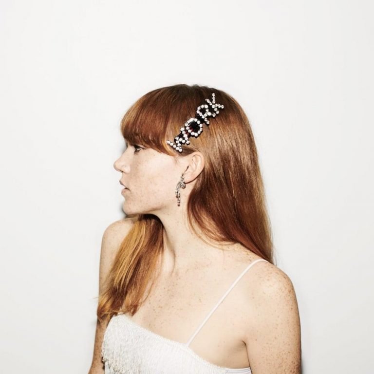 Chlöe Howl - Work
